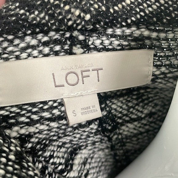 Loft black belted marled cardigan with pockets size small - Picture 8 of 10